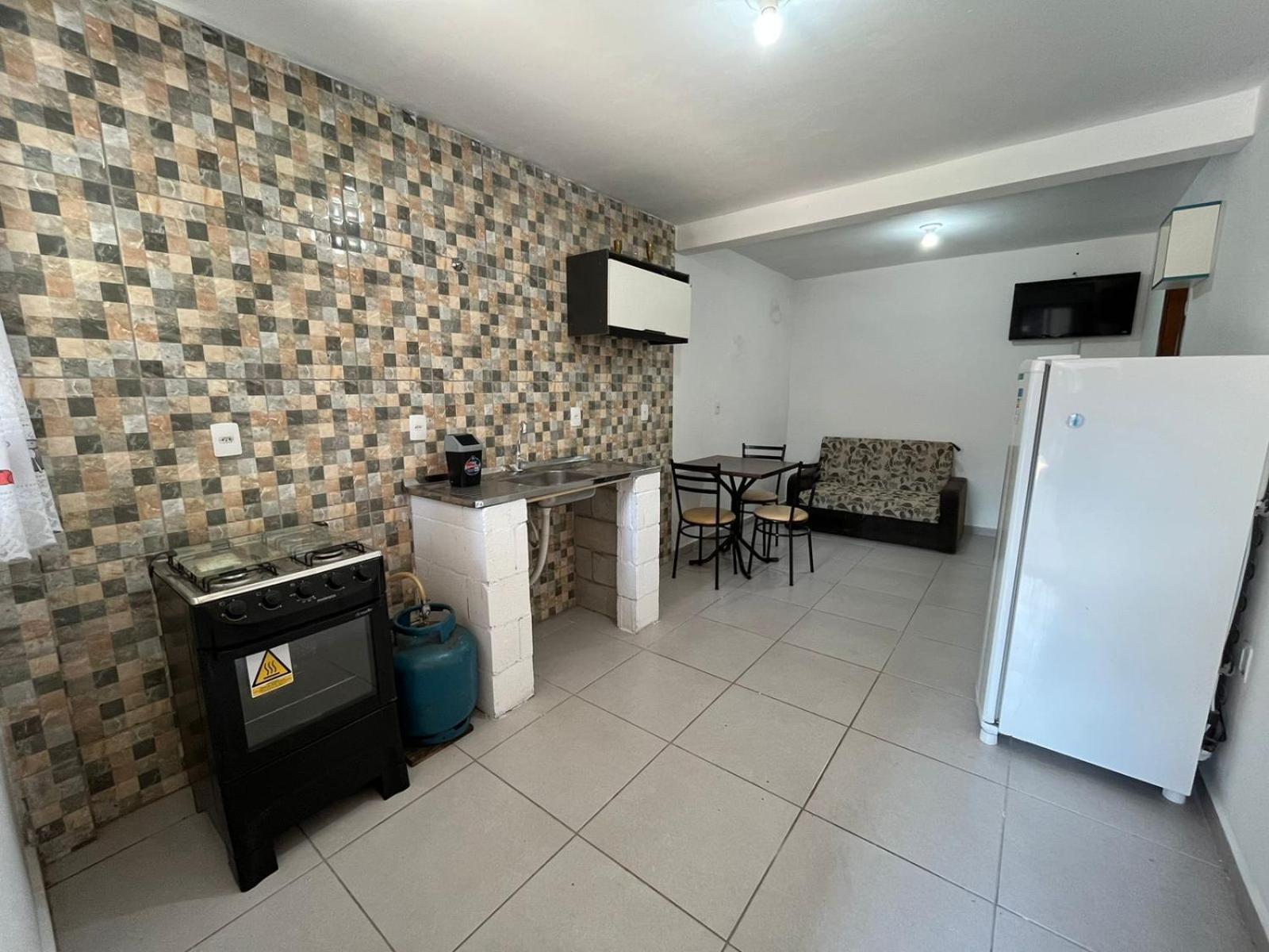 Kitnets No Campeche A 500 Metros Do Mar Lejlighed Florianópolis Eksteriør billede